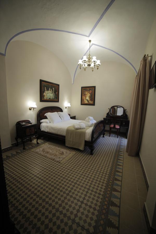 Hotel La Giralda Burguillos Del Cerro Rum bild
